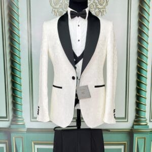 Wedding Suits for Men in Nairobi | Nairobi Groomsi