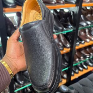 BLACK PEBBLE LOAFER
